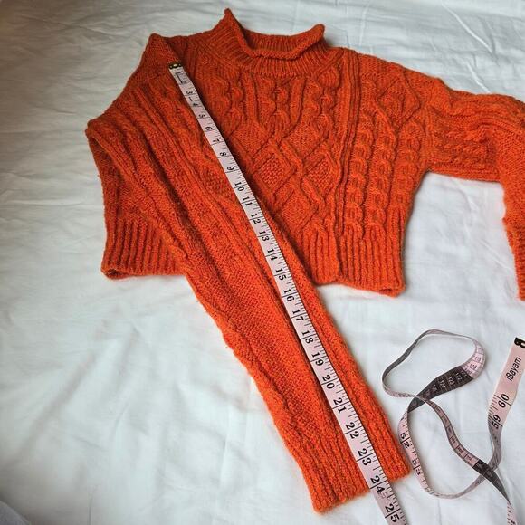 Aritzia Supper Soft Wool Alpaca Blend Cable Knit Cropped Sweater Burnt Orange M - Picture 9 of 12